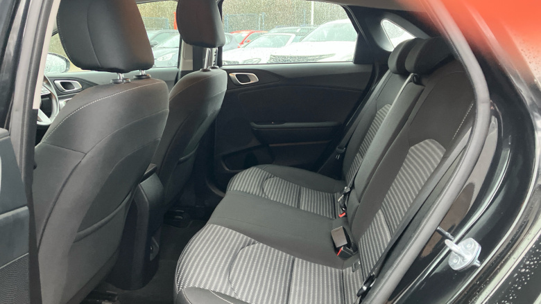 Kia Ceed 1.5T GDi ISG 2 5dr Petrol Hatchback